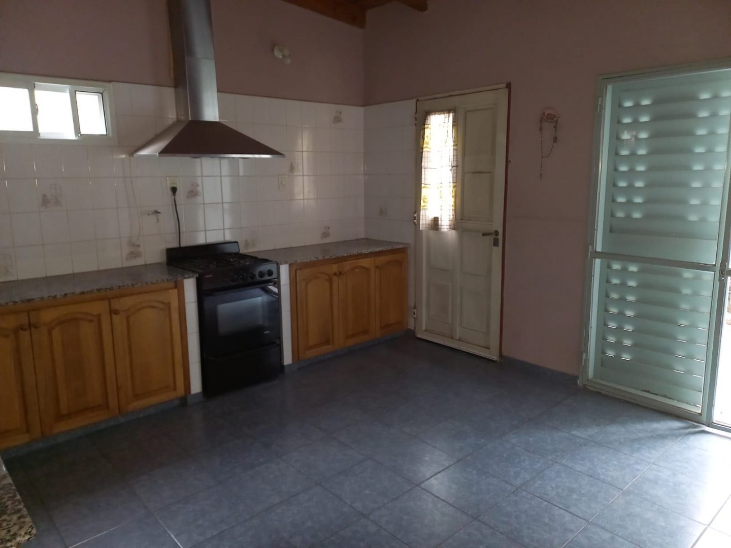 Casa en Venta en Teniente Farias 277, San Martin, Bahía Blanca - Bahía Blanca Propiedades | SITIO OFICIAL l