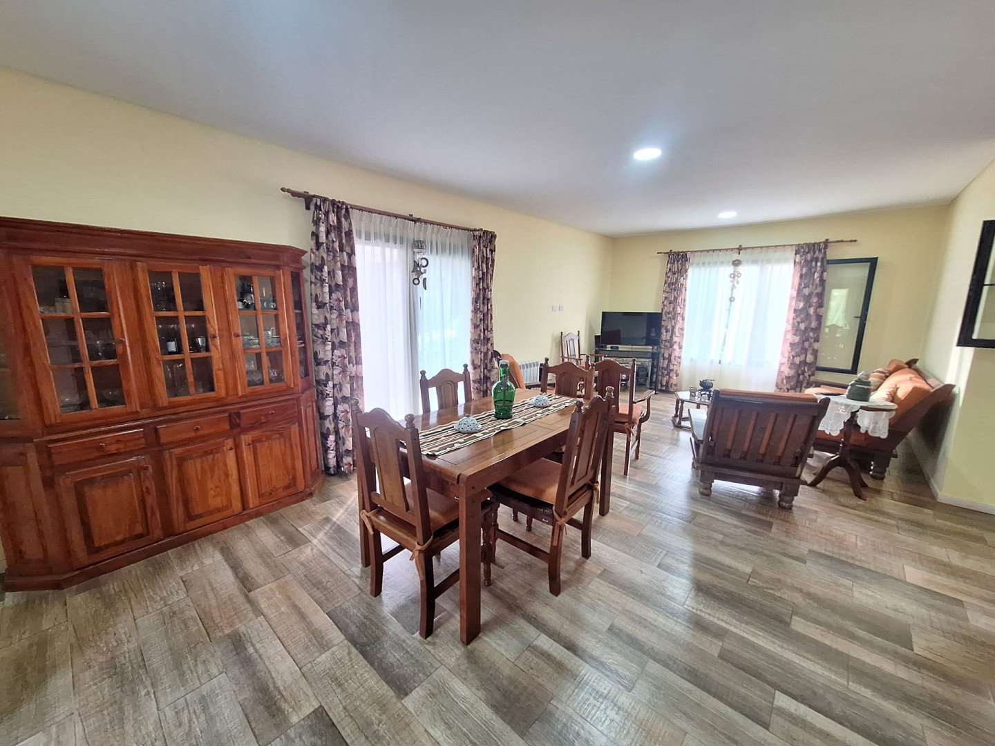 Casa en Venta en MANZANA LOS NOGALES 21, Parque Golf, Sierra de  la Ventana - Bahía Blanca Propiedades | SITIO OFICIAL l