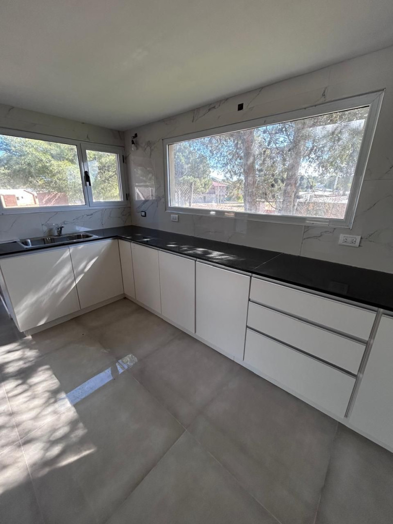 Casa en Venta en Juan Manuel De Rosas Al 300 – Las Dunas,  Monte Hermoso - Bahía Blanca Propiedades | SITIO OFICIAL l