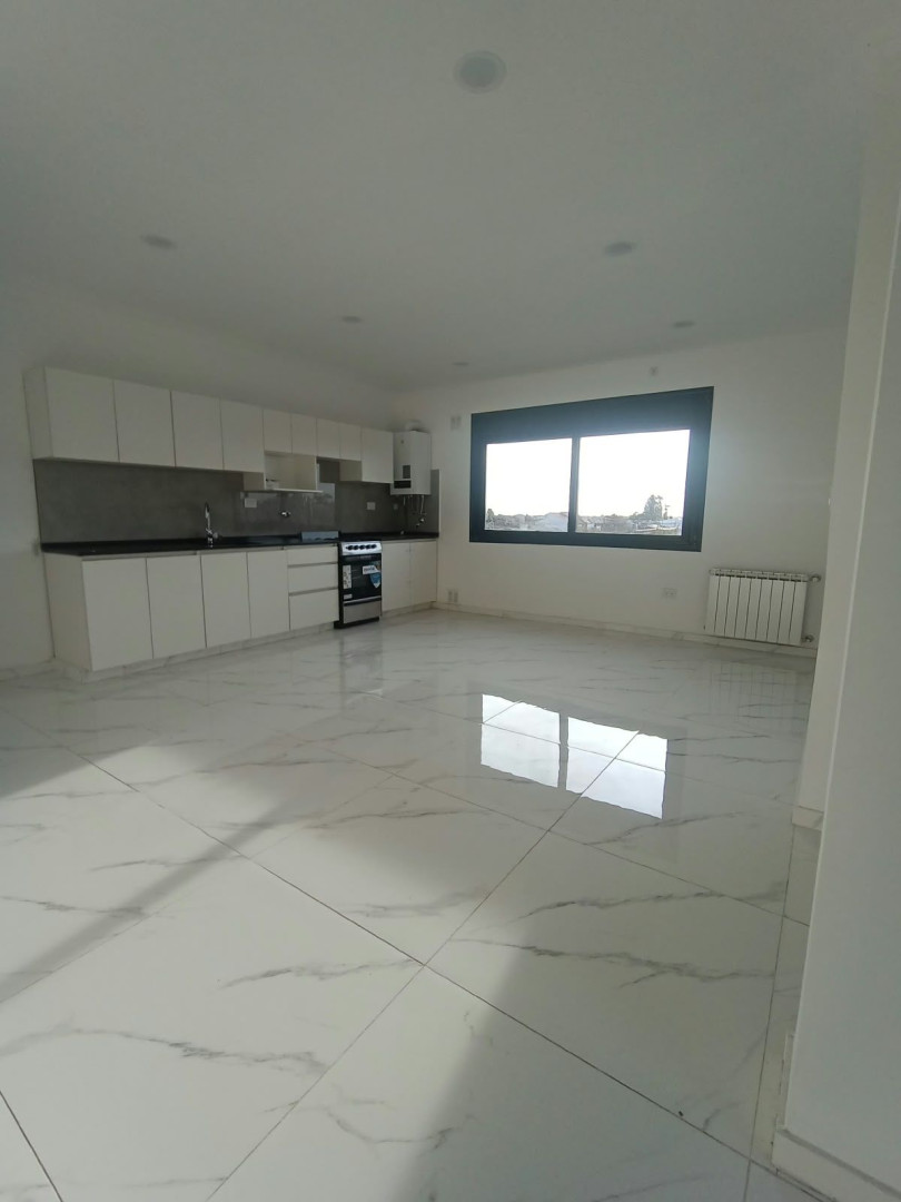 Departamento en Alquiler en Estrada 452, San Cayetano, Bahía Blanca - Bahía Blanca Propiedades | SITIO OFICIAL l