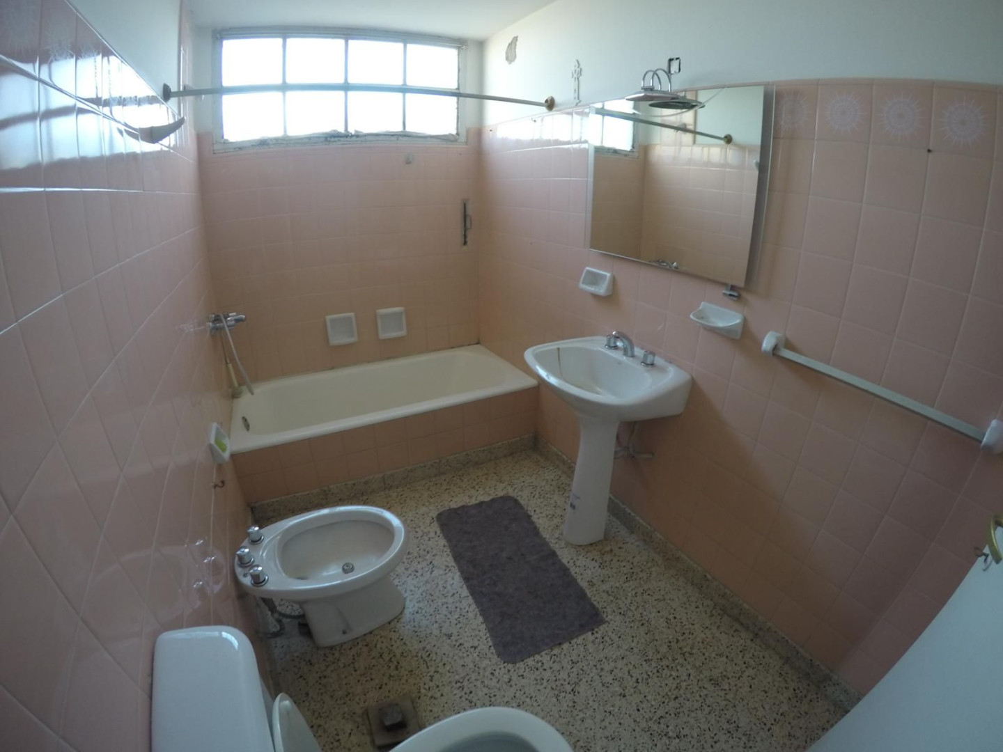 Departamento en Alquiler en Saavedra 188 P 1, Centro, Bahía Blanca - Bahía Blanca Propiedades | SITIO OFICIAL l