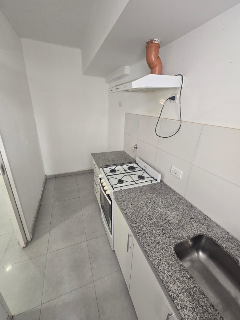 Departamento en Alquiler en Holdich 160, Macrocentro, Bahía Blanca - Bahía Blanca Propiedades | SITIO OFICIAL l