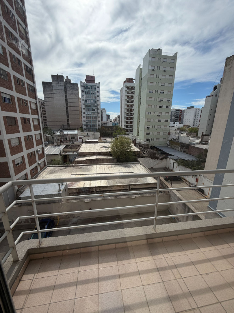 Departamento en Venta en Yrigoyen 232 , Centro, Bahía Blanca - Bahía Blanca Propiedades | SITIO OFICIAL l