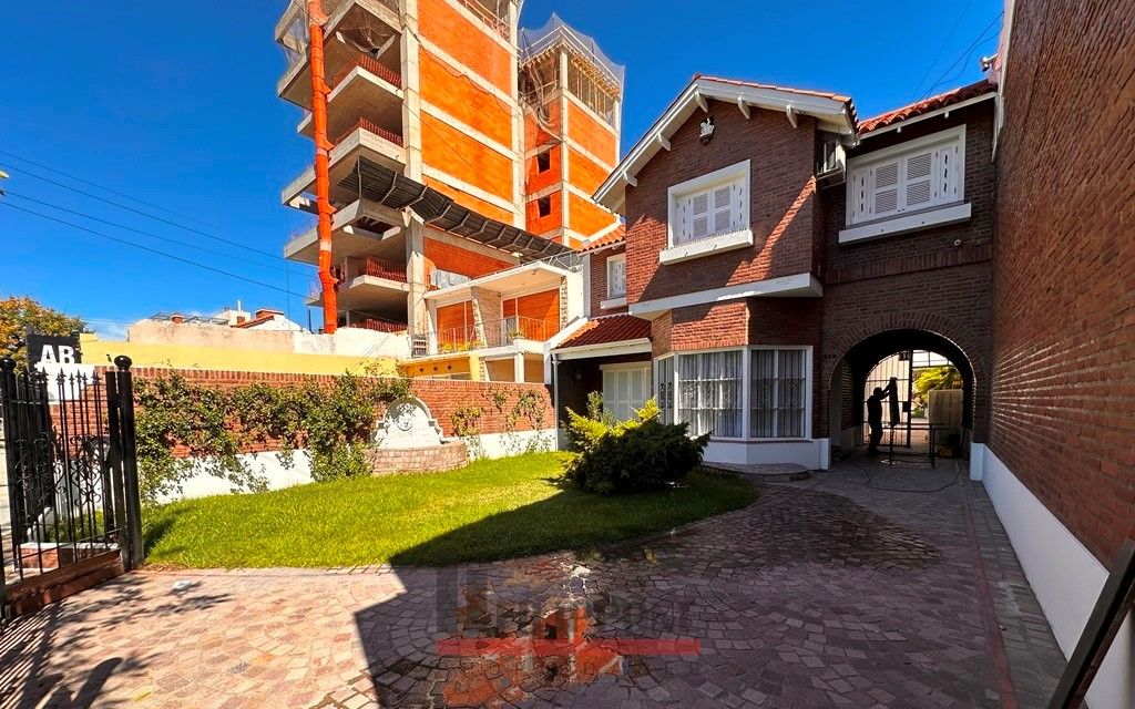 Casa en Alquiler en Alem 900, Universitario, Bahía Blanca - Bahía Blanca Propiedades | SITIO OFICIAL l