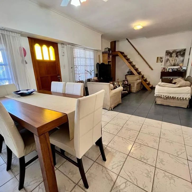 Casa en Venta en Pasaje Ombu 400,  Bahía Blanca - Bahía Blanca Propiedades | SITIO OFICIAL l