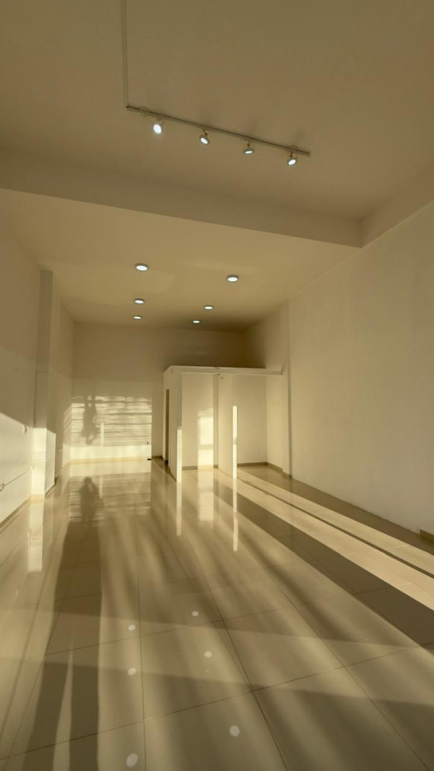 Local en Alquiler en Lavalle 337, Centro, Bahía Blanca - Bahía Blanca Propiedades | SITIO OFICIAL l