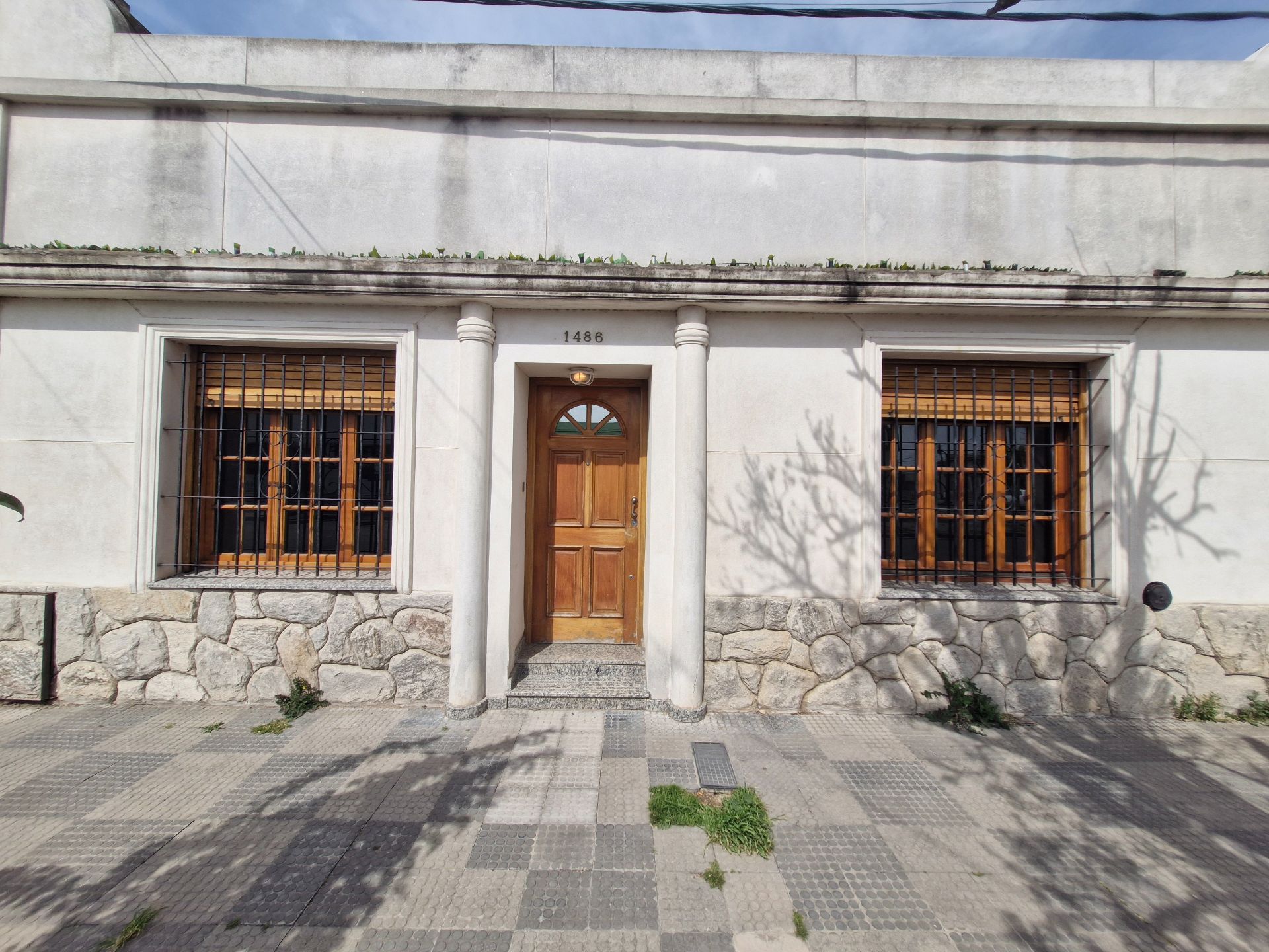 Casa en Alquiler en Charlone 1486,  Bahía Blanca - Bahía Blanca Propiedades | SITIO OFICIAL l