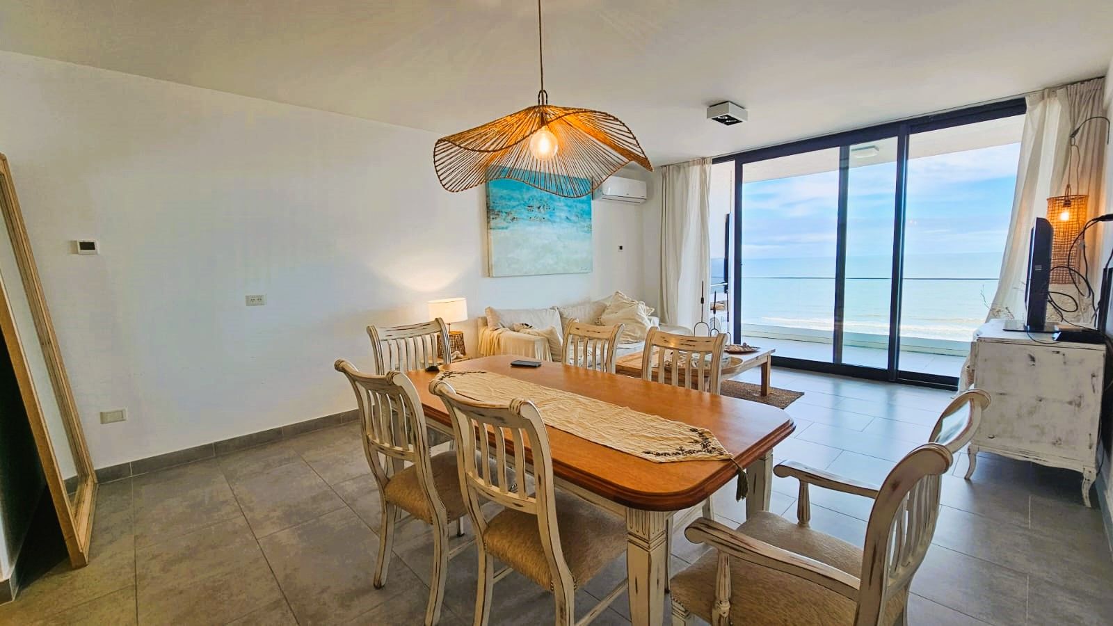 Departamento en Venta en Costanera Este 300 VENDEMOS/ ALQULAMOS/ PERMUTAMOS, Monte del Este, Monte Hermoso - Bahía Blanca Propiedades | SITIO OFICIAL l