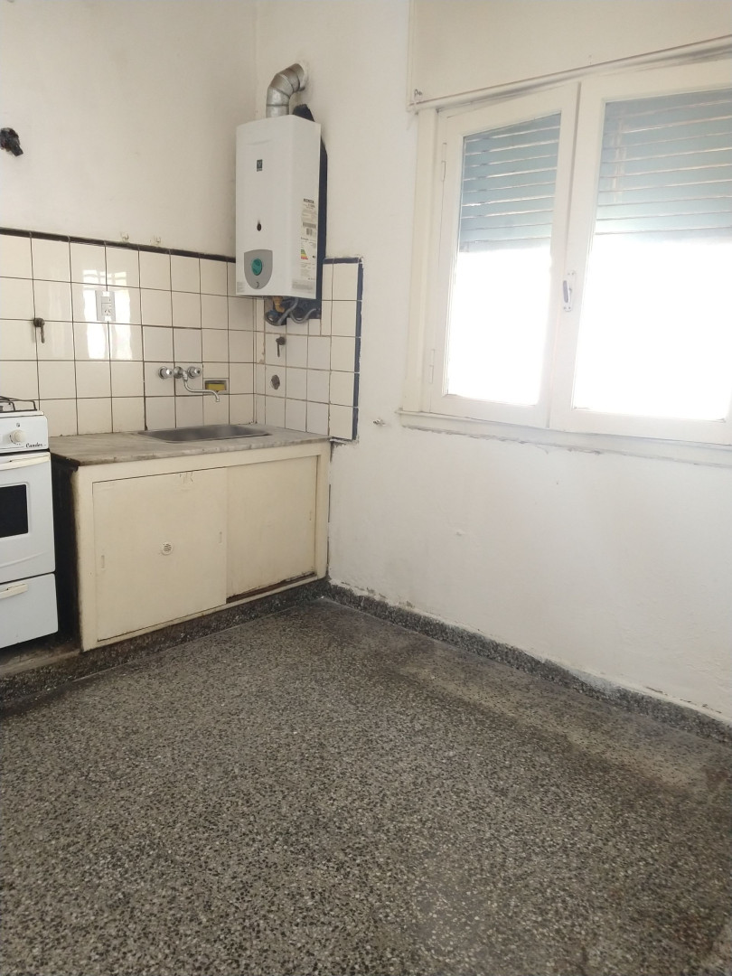Casa en Alquiler en Montevideo 700, Pedro Pico, Bahía Blanca - Bahía Blanca Propiedades | SITIO OFICIAL l