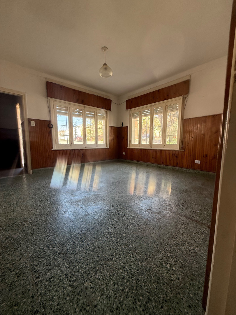 Casa en Alquiler en 12 De Mayo 604,  Punta Alta - Bahía Blanca Propiedades | SITIO OFICIAL l