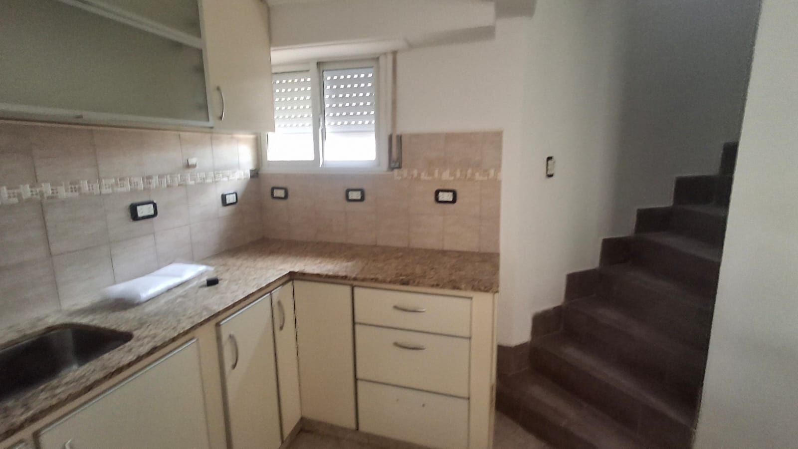 Duplex en Alquiler en Simon Bolivar 911, Los Alamos, Bahía Blanca - Bahía Blanca Propiedades | SITIO OFICIAL l