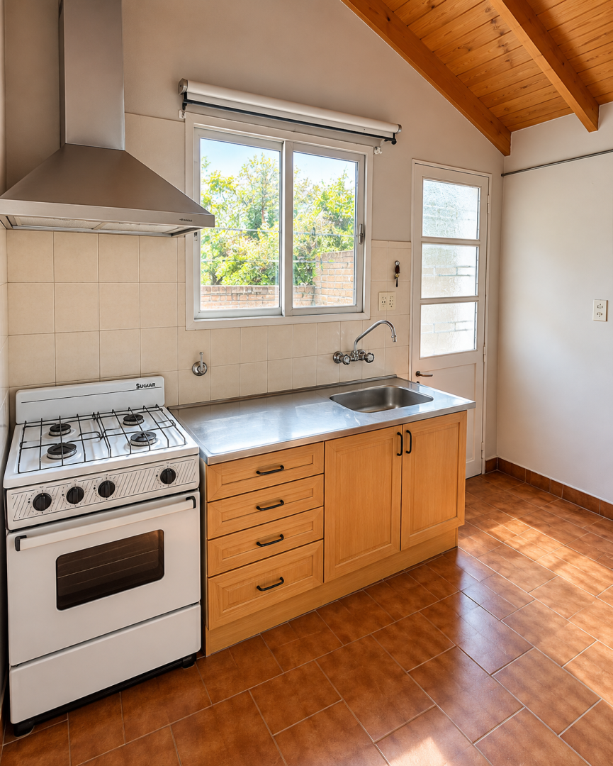 Casa en Alquiler en Leon De Iraeta 700, Palihue, Bahía Blanca - Bahía Blanca Propiedades | SITIO OFICIAL l