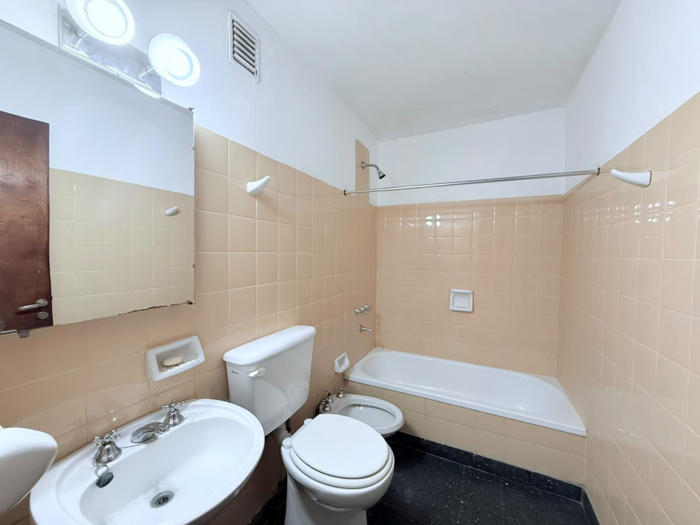 Departamento en Alquiler en Avenida Alem 1380, Universitario, Bahía Blanca - Bahía Blanca Propiedades | SITIO OFICIAL l
