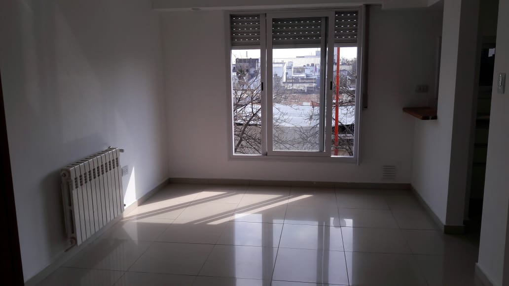 Departamento en Alquiler en Patricios Y Almafuerte, Macrocentro, Bahía Blanca - Bahía Blanca Propiedades | SITIO OFICIAL l