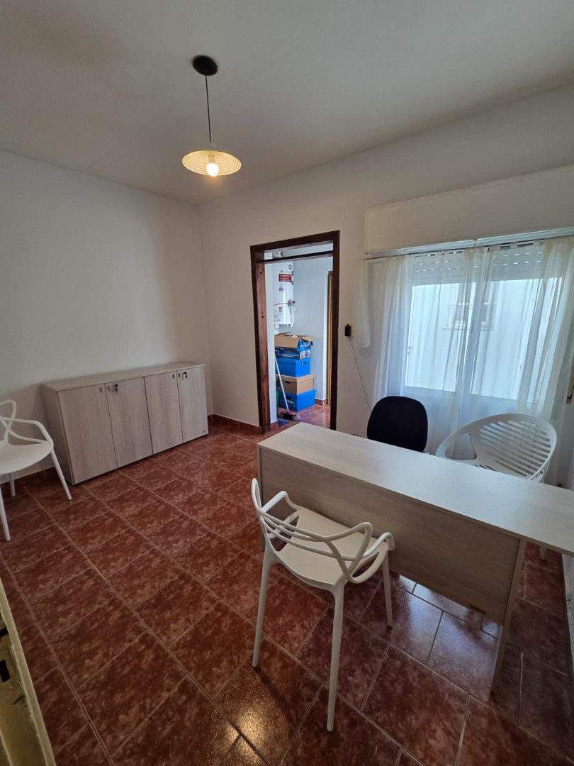 Oficina en Alquiler en Zelarrayan 361, Centro, Bahía Blanca - Bahía Blanca Propiedades | SITIO OFICIAL l