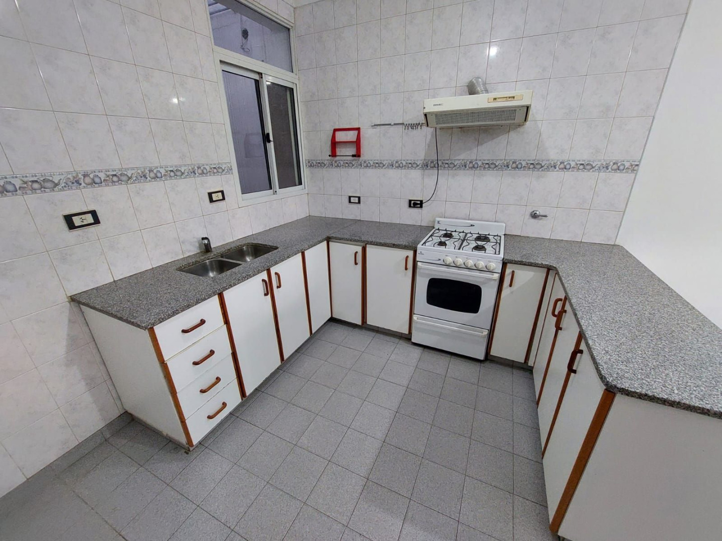 Casa en Alquiler en Corrientes 435, Macrocentro, Bahía Blanca - Bahía Blanca Propiedades | SITIO OFICIAL l