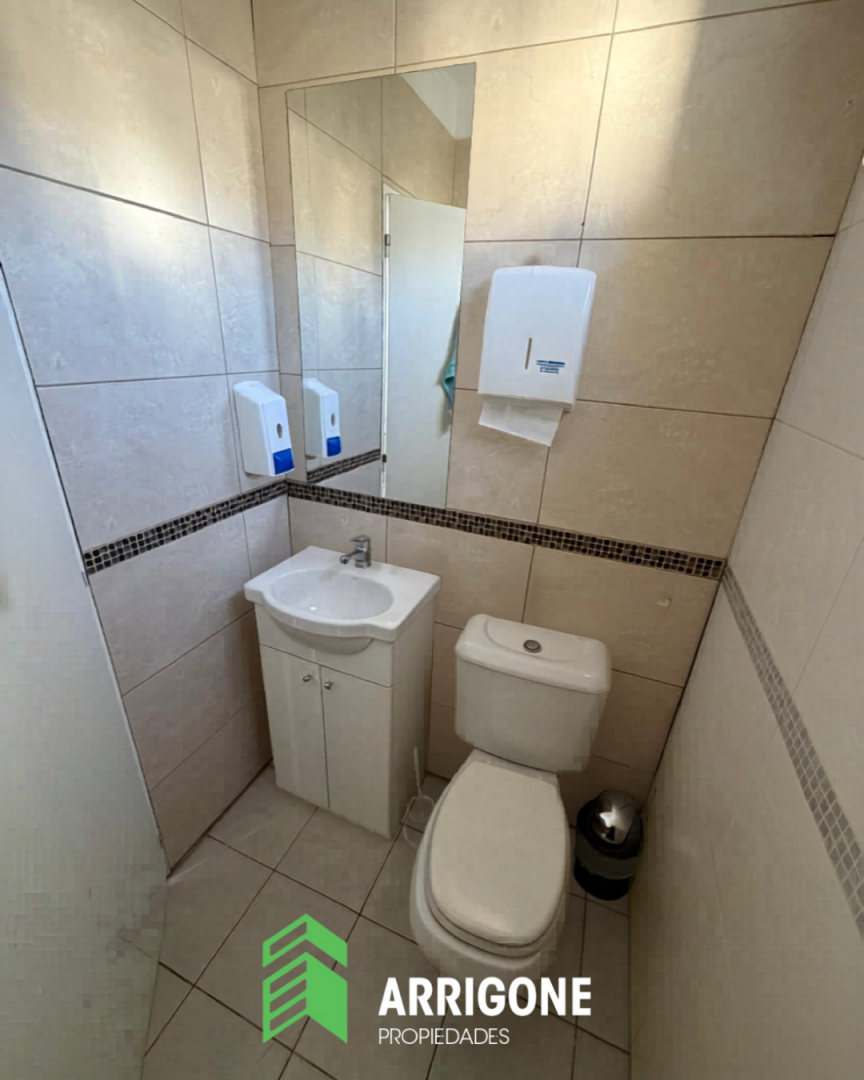Local en Alquiler en Sarmiento 1119,  Bahía Blanca - Bahía Blanca Propiedades | SITIO OFICIAL l