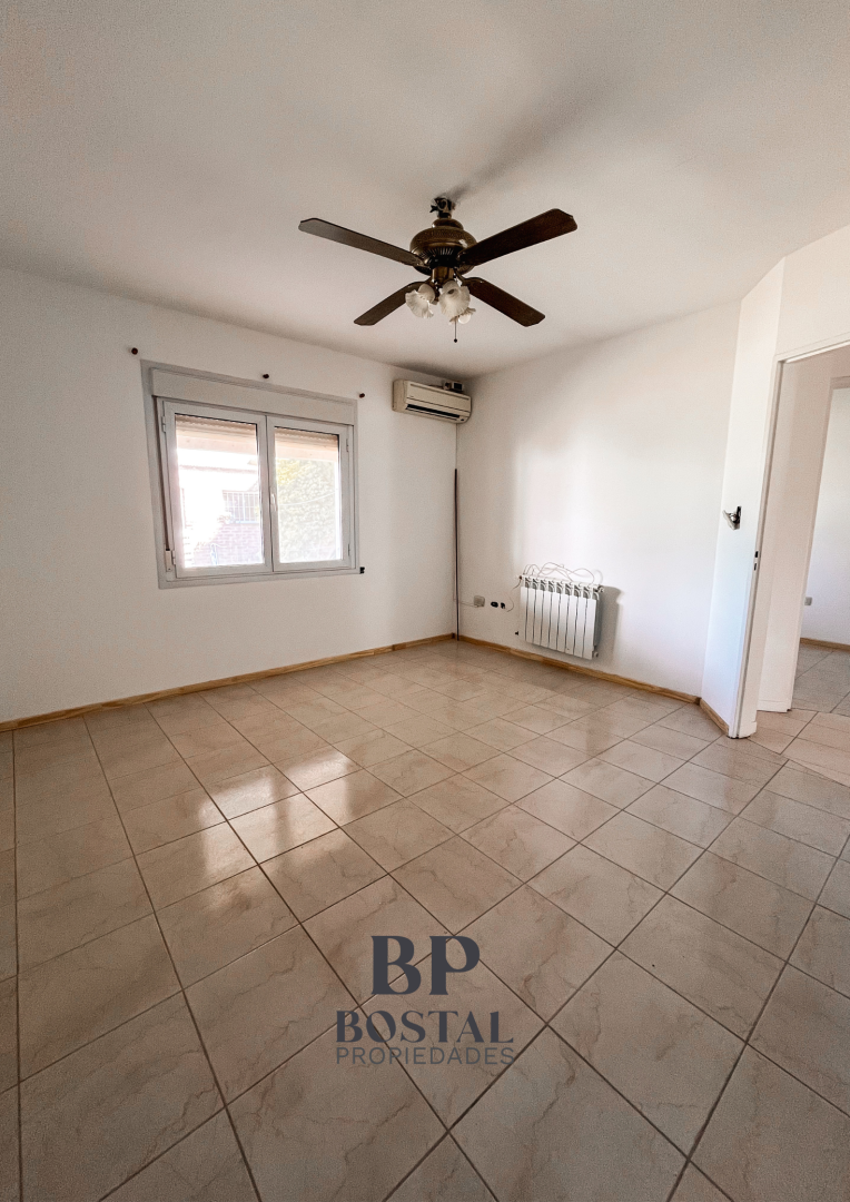 Casa en Venta en Laudelino Cruz 5060, Las Acacias, Bahía Blanca - Bahía Blanca Propiedades | SITIO OFICIAL l