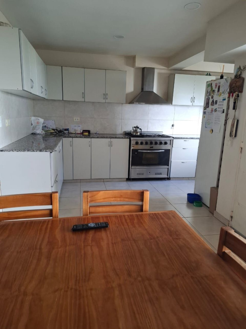 Casa + Departamento en Venta en Witcomb 100, La Falda, Bahía Blanca - Bahía Blanca Propiedades | SITIO OFICIAL l