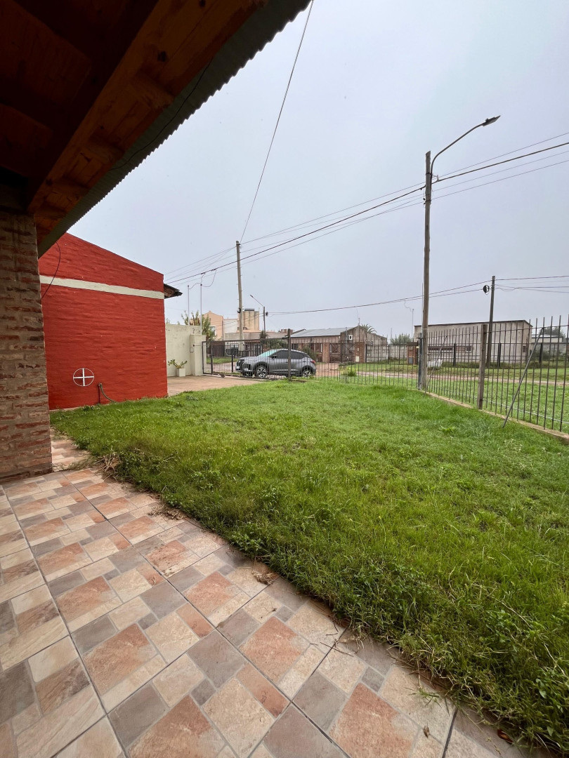 Casa en Venta en Nicaragua 3500, Avellaneda, Bahía Blanca - Bahía Blanca Propiedades | SITIO OFICIAL l