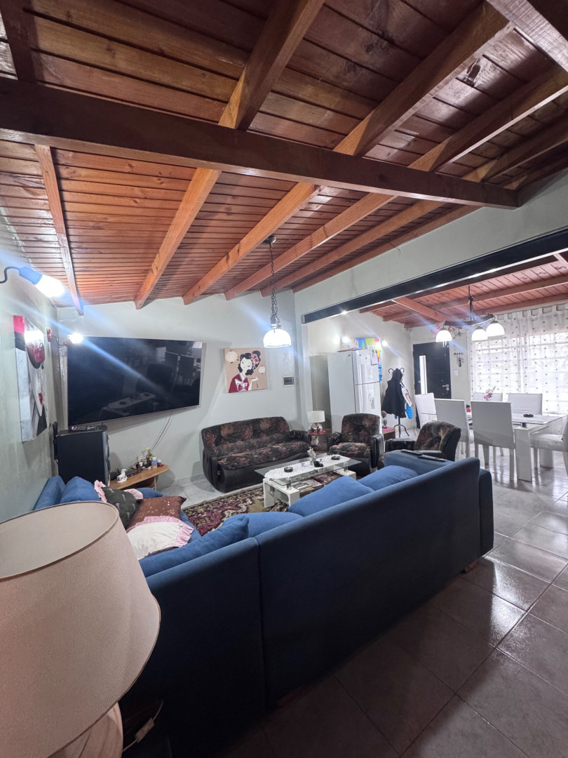 Casa + Departamento en Venta en Avenente 154, 5 de Abril, Bahía Blanca - Bahía Blanca Propiedades | SITIO OFICIAL l