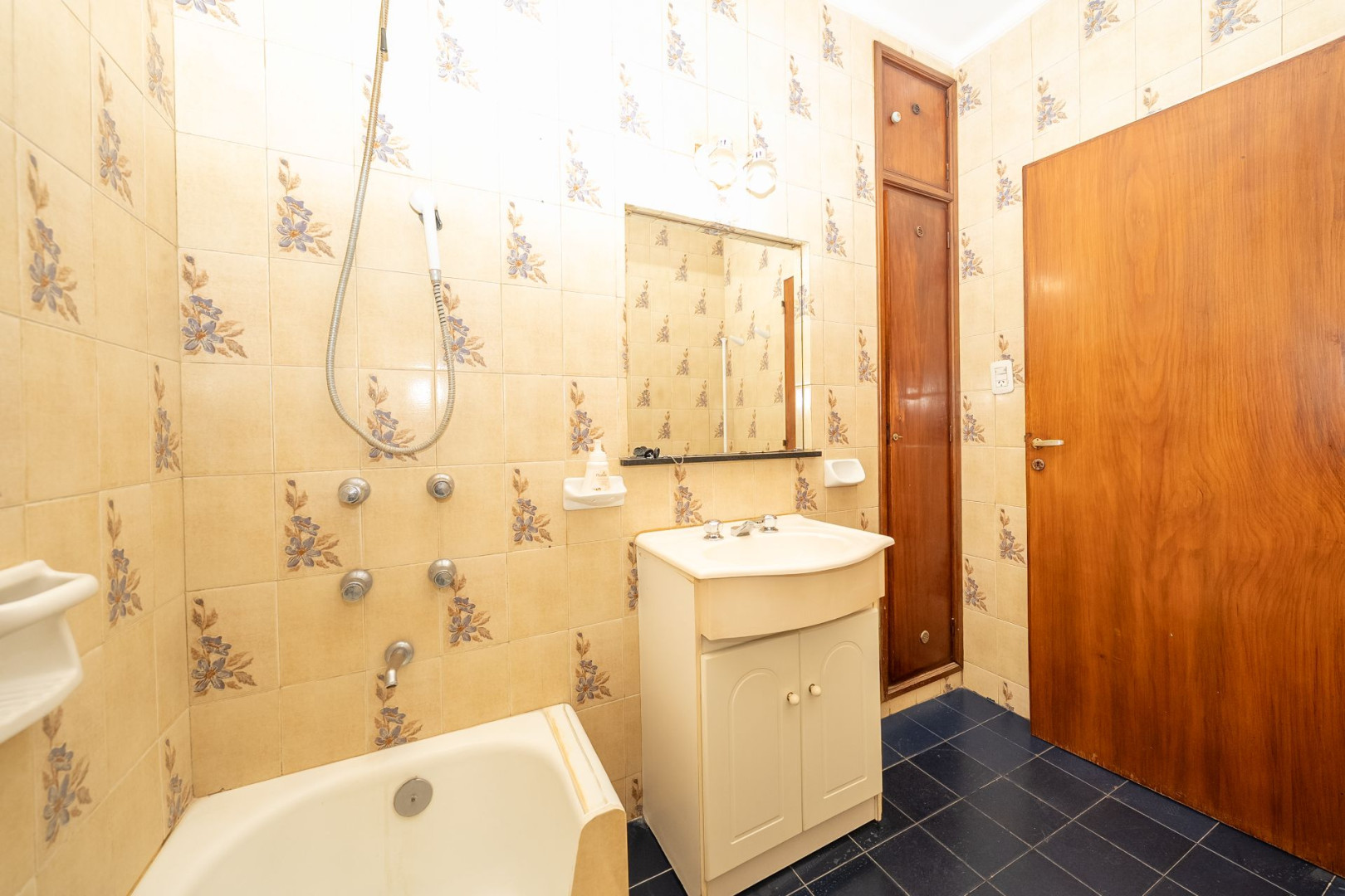 Casa en Venta en PERU 80, Centro, Bahía Blanca - Bahía Blanca Propiedades | SITIO OFICIAL l