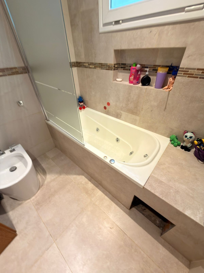 Casa en Venta en Adan Quiroga 2870, Las Cañitas I, Bahía Blanca - Bahía Blanca Propiedades | SITIO OFICIAL l