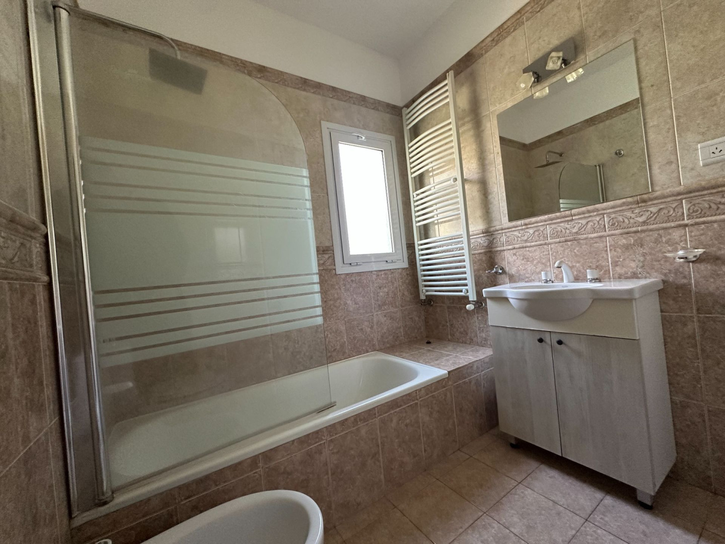 Casa en Venta en Bosque Alto , Bosque Alto, Bahía Blanca - Bahía Blanca Propiedades | SITIO OFICIAL l