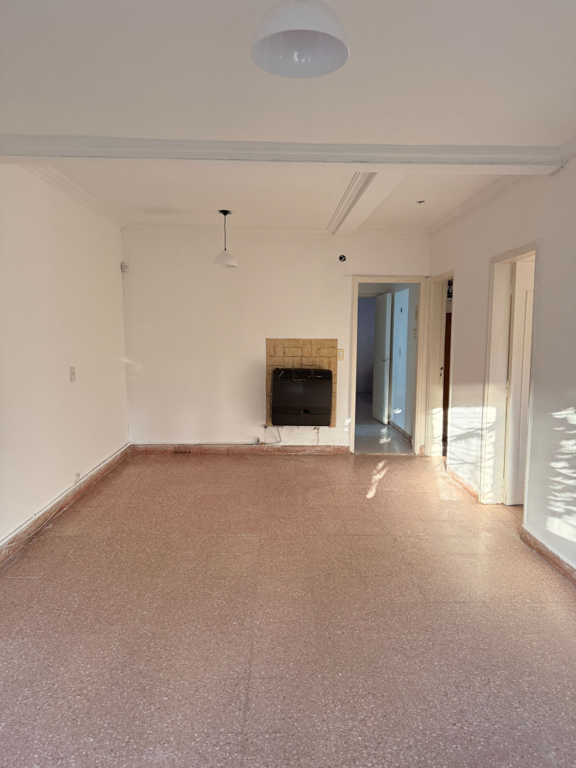 Casa en Alquiler en Emilio Rosas 57, Colon, Bahía Blanca - Bahía Blanca Propiedades | SITIO OFICIAL l