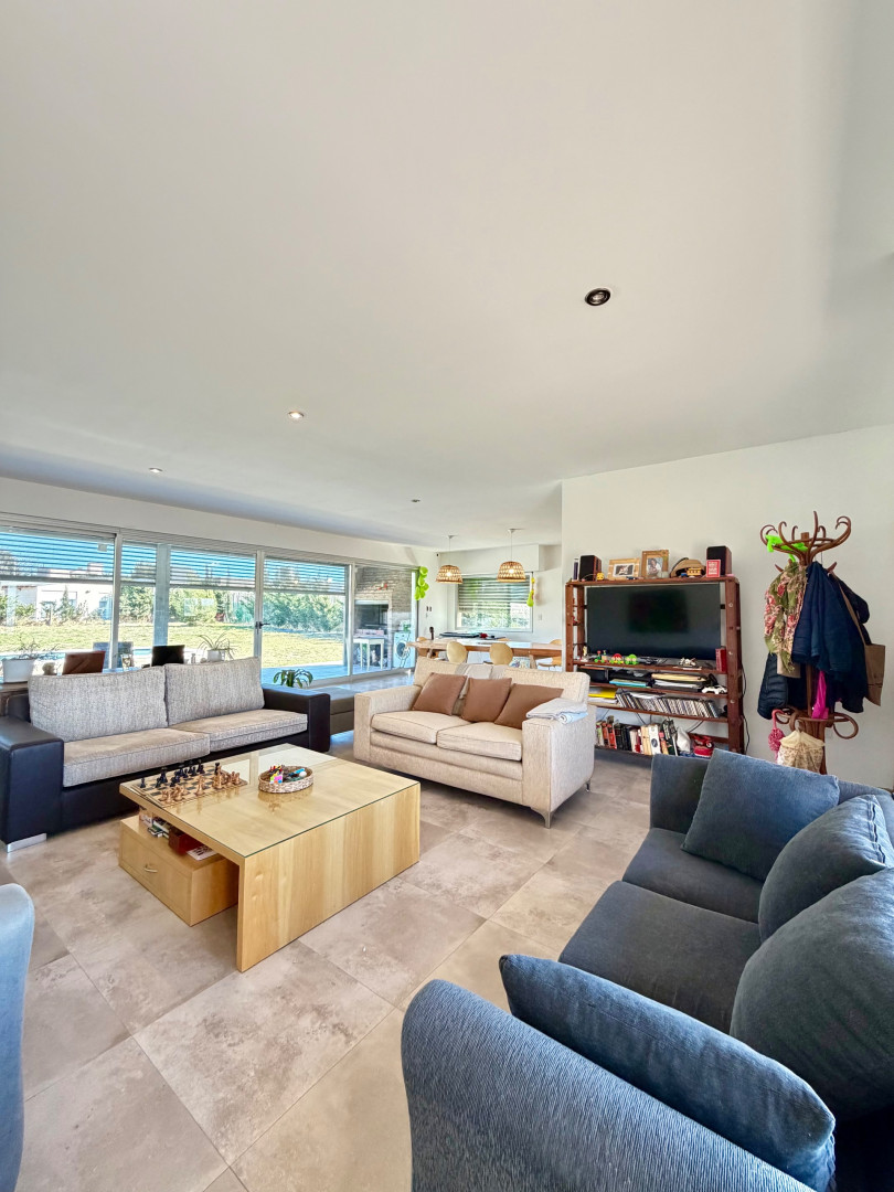 Casa en Venta en Rega Molina 2730, Parque Norte, Bahía Blanca - Bahía Blanca Propiedades | SITIO OFICIAL l