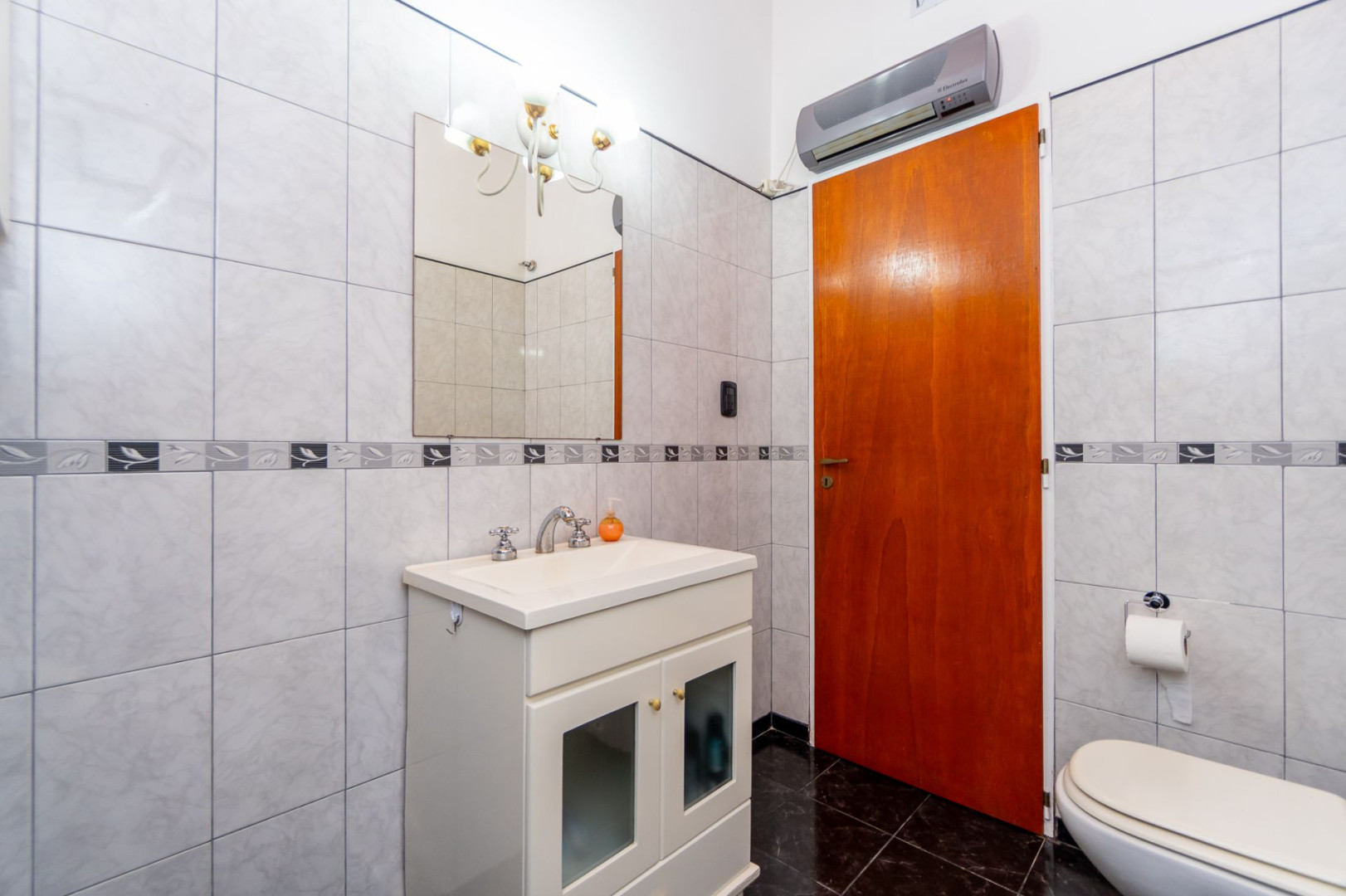 Casa en Venta en Juana Azurduy 1953, Villa Delfina, Bahía Blanca - Bahía Blanca Propiedades | SITIO OFICIAL l