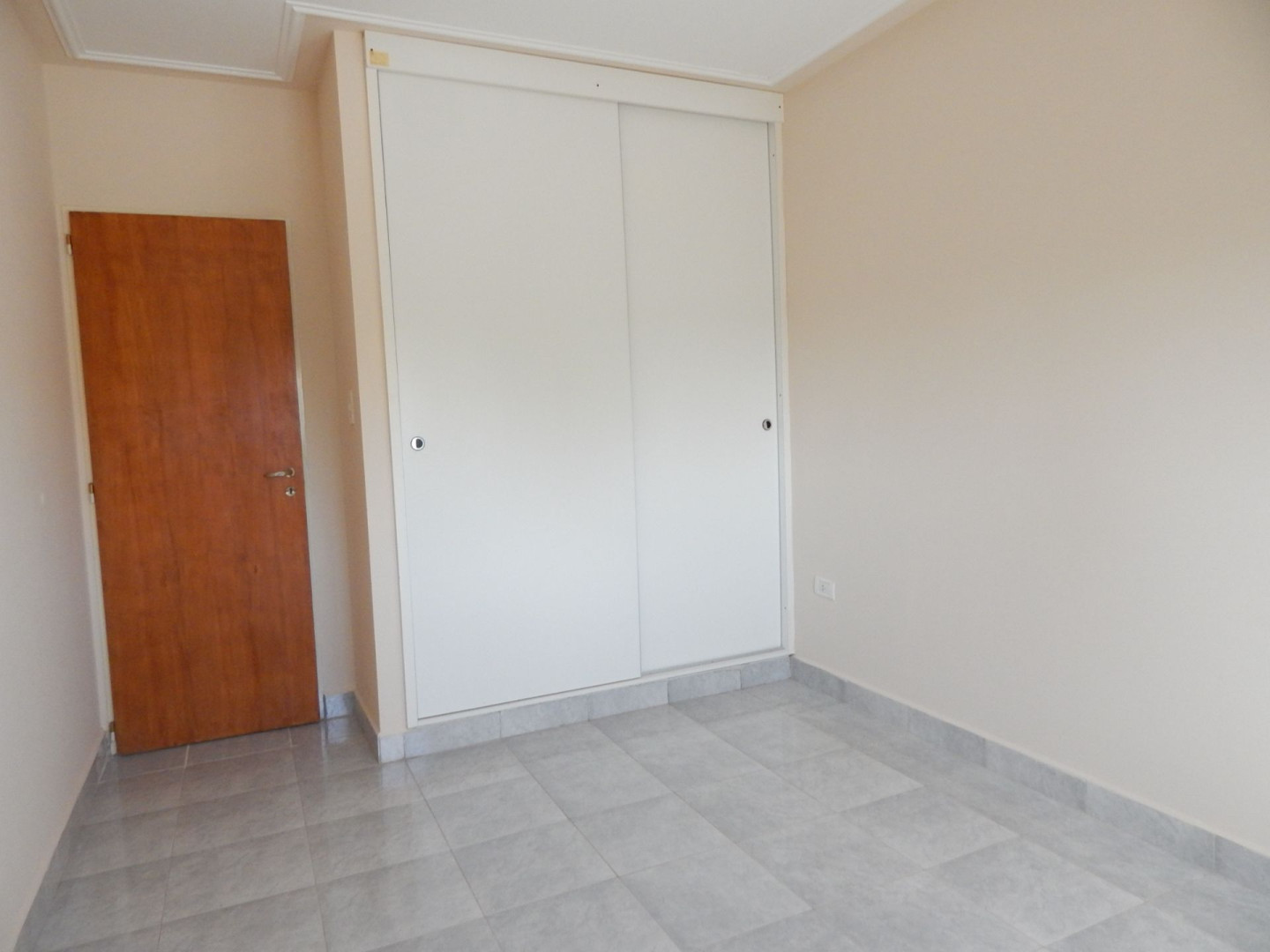 Departamento en Alquiler en Brasil 165, Universitario, Bahía Blanca - Bahía Blanca Propiedades | SITIO OFICIAL l