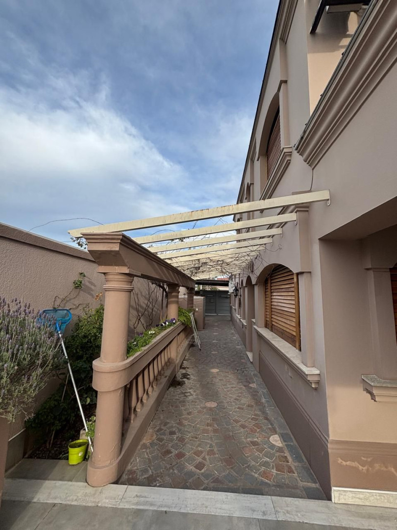 Casa en Venta en MANQUE 75,  Bahía Blanca - Bahía Blanca Propiedades | SITIO OFICIAL l