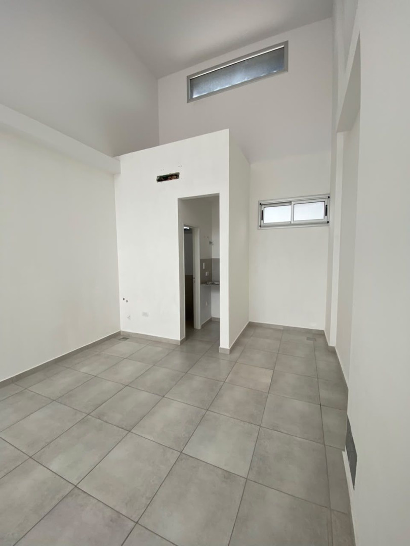 Local en Alquiler en Caronti 182, Centro, Bahía Blanca - Bahía Blanca Propiedades | SITIO OFICIAL l