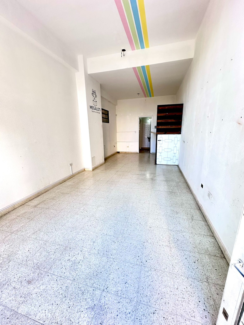 Local en Alquiler en España 70, Centro, Bahía Blanca - Bahía Blanca Propiedades | SITIO OFICIAL l