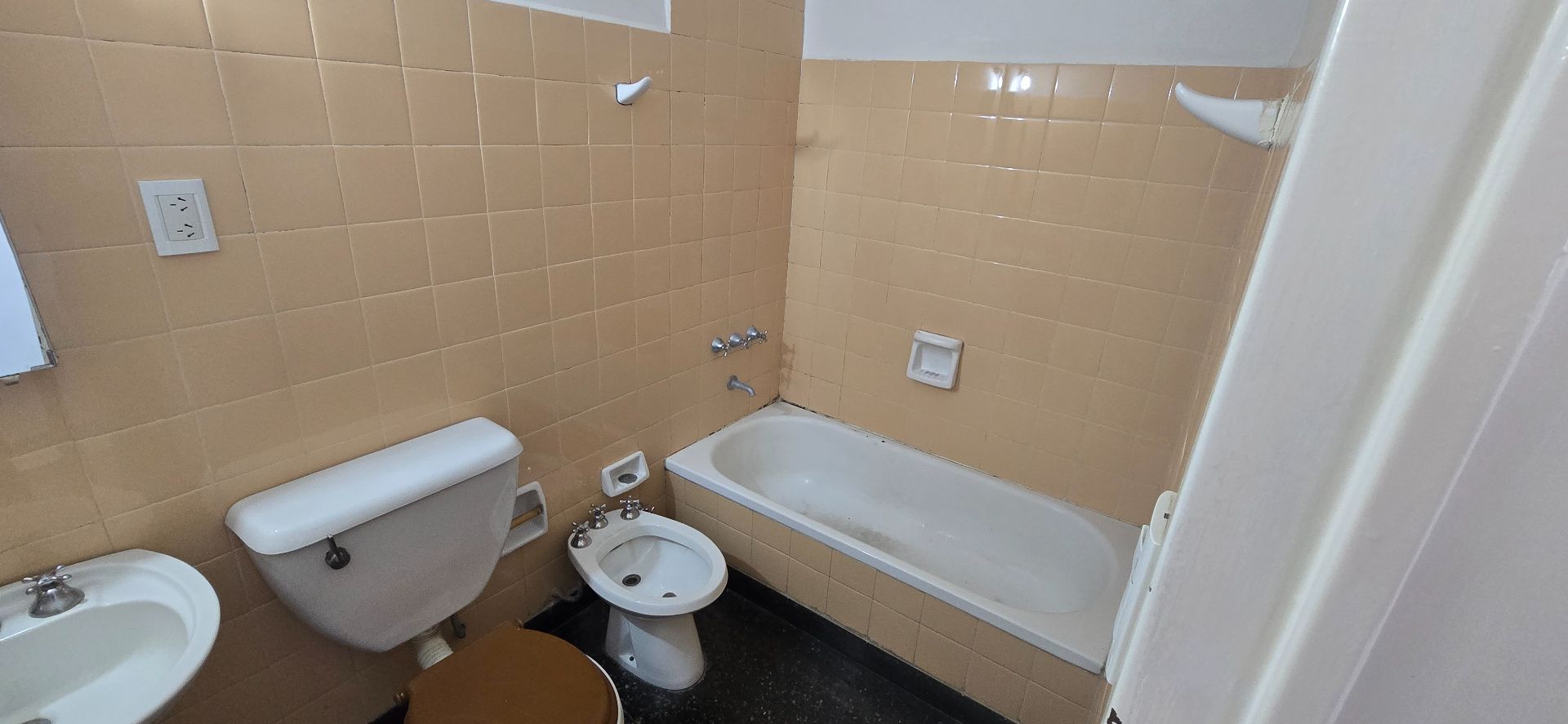 Departamento en Alquiler en Caronti 555, Universitario, Bahía Blanca - Bahía Blanca Propiedades | SITIO OFICIAL l