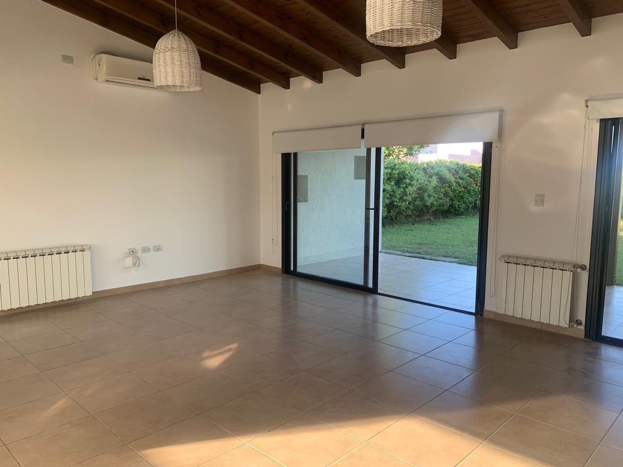 Casa en Alquiler  La Reserva, Bahía Blanca - Bahía Blanca Propiedades | SITIO OFICIAL l