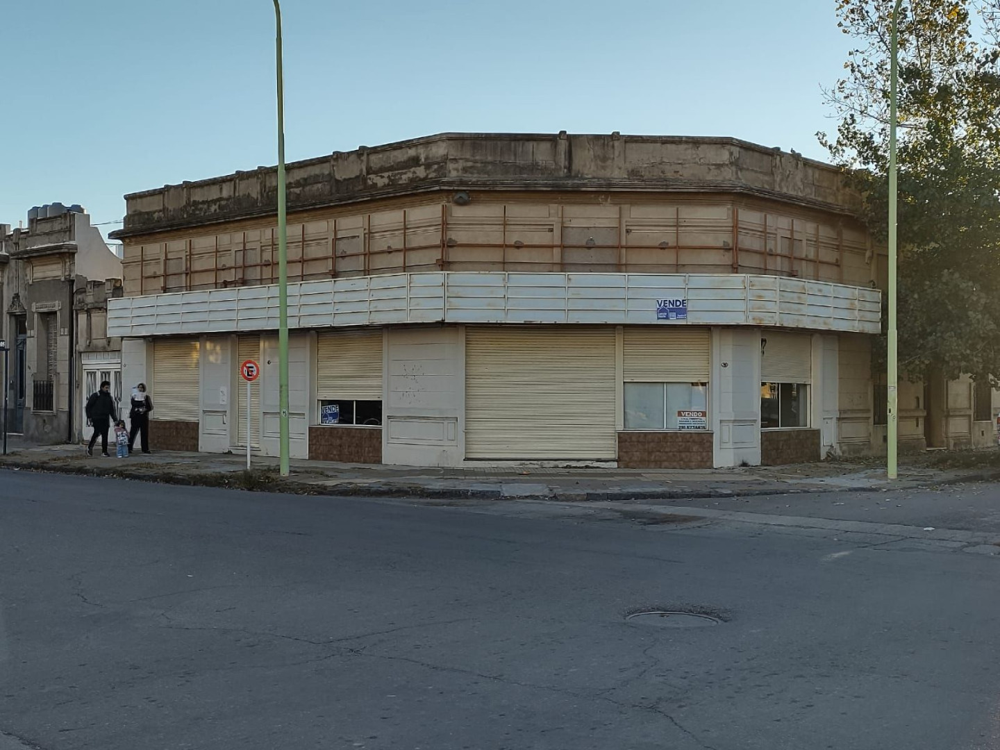 Casa con Local en Venta en 9 De Julio Y Blandengues , Macrocentro, Bahía Blanca - Bahía Blanca Propiedades | SITIO OFICIAL l