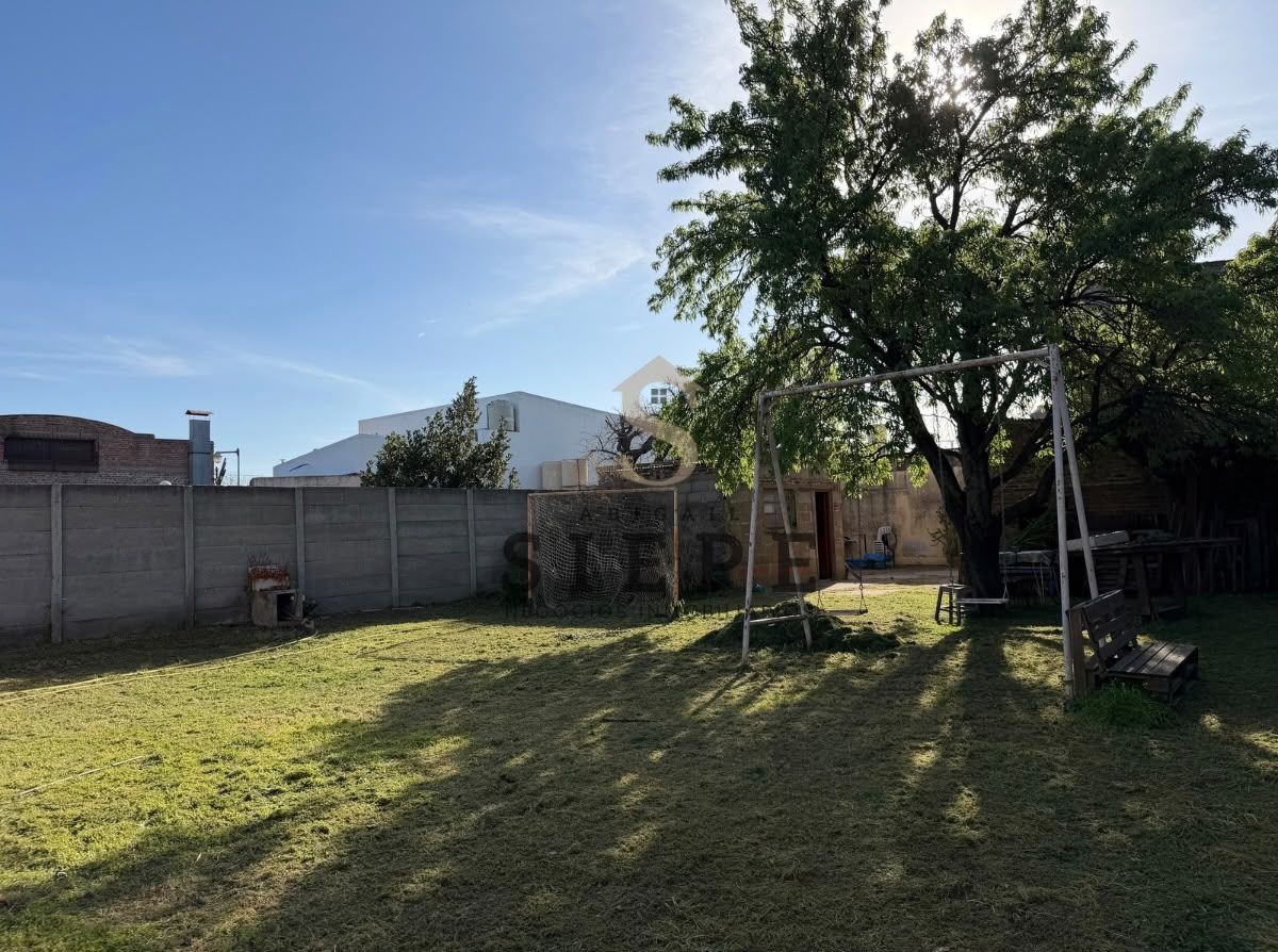 Casa en Venta en Inglaterra 554, Pacifico, Bahía Blanca - Bahía Blanca Propiedades | SITIO OFICIAL l
