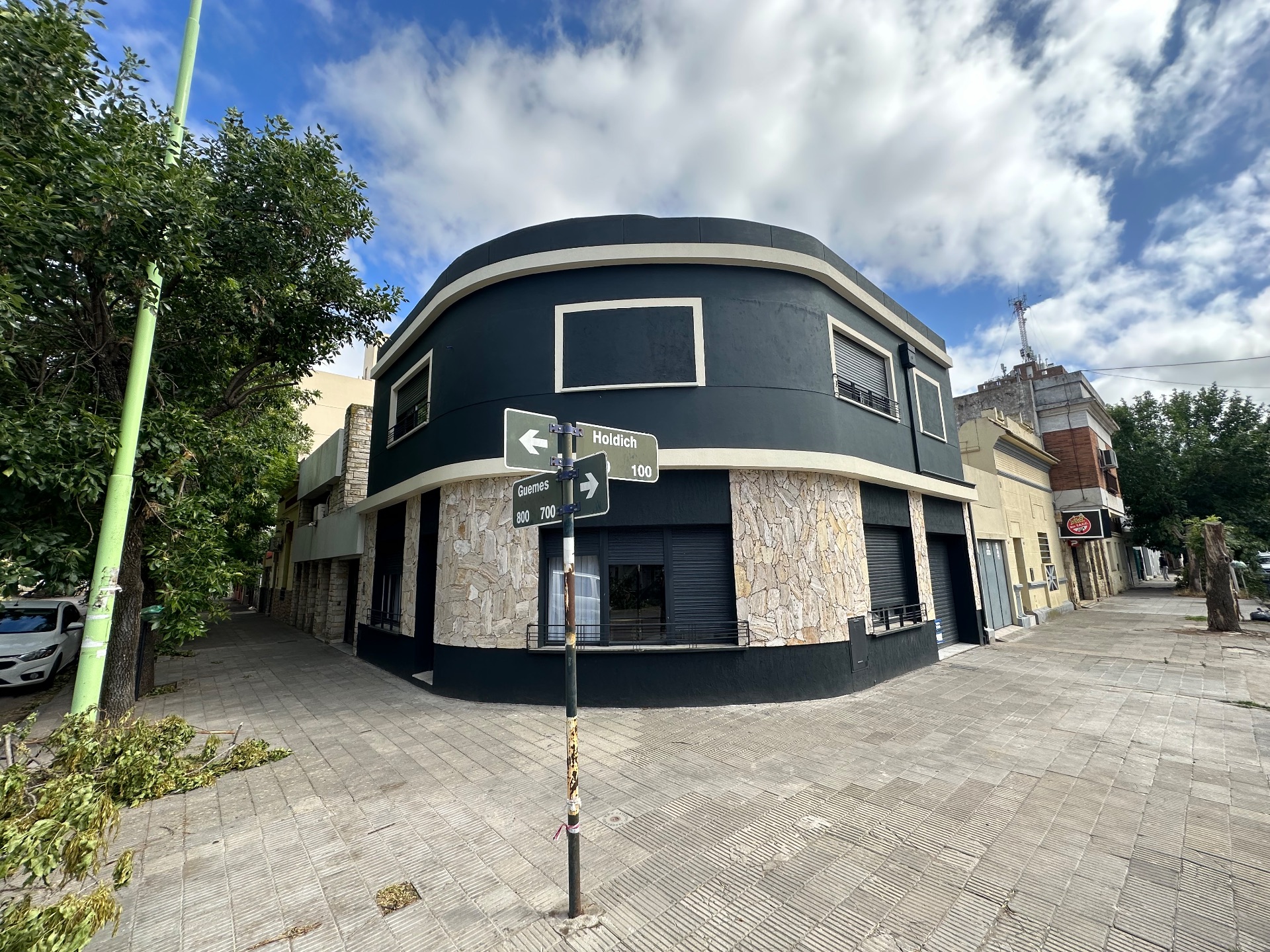 Casa en Venta en Holdich Esquina Güemes , Centro, Bahía Blanca - Bahía Blanca Propiedades | SITIO OFICIAL l