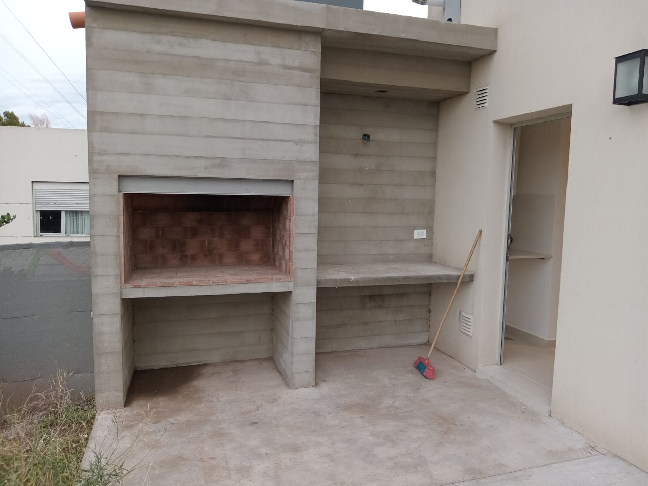 Casa en Alquiler en Tres Sargentos 2659, Altos de la Bahia, Bahía Blanca - Bahía Blanca Propiedades | SITIO OFICIAL l