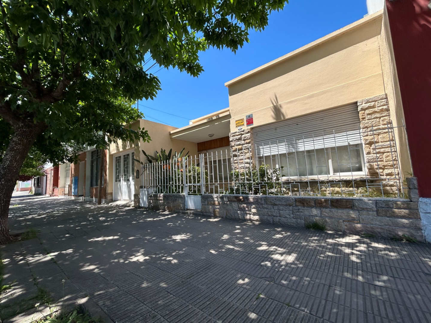 Casa en Venta en Perú 375, Universitario, Bahía Blanca - Bahía Blanca Propiedades | SITIO OFICIAL l