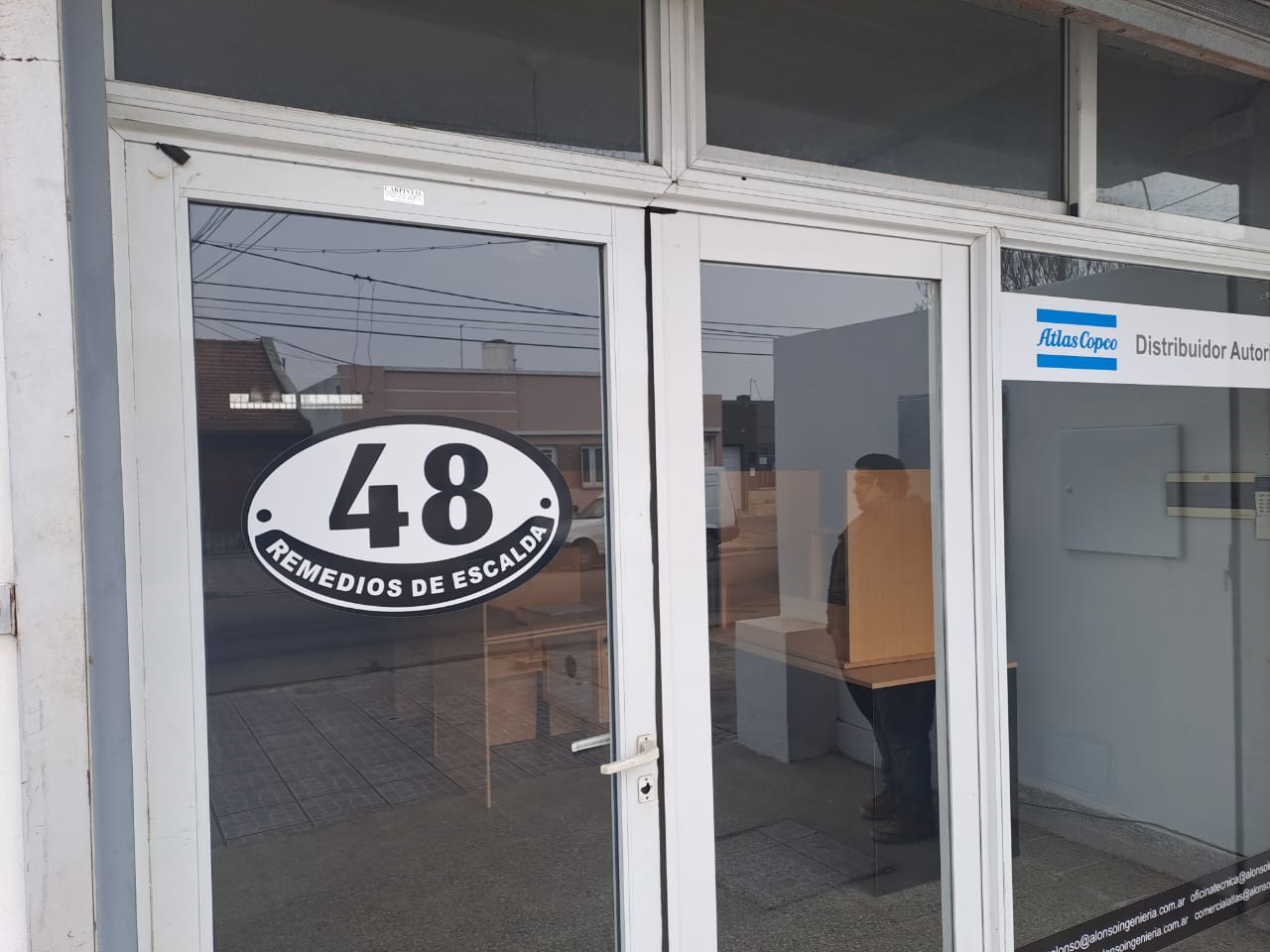 Local en Alquiler en Remedios De Escalada 48, Villa Mitre, Bahía Blanca - Bahía Blanca Propiedades | SITIO OFICIAL l