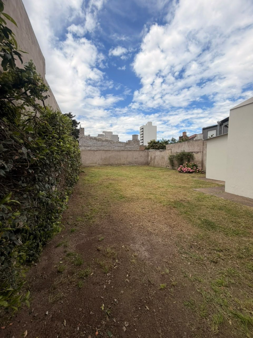 Casa en Alquiler en Mendoza 100, Pacifico, Bahía Blanca - Bahía Blanca Propiedades | SITIO OFICIAL l