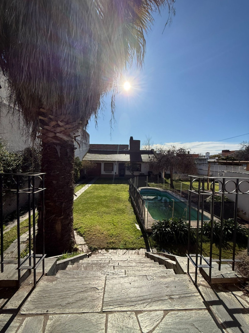 Casa en Alquiler en Santa Fe 548, Pedro Pico, Bahía Blanca - Bahía Blanca Propiedades | SITIO OFICIAL l