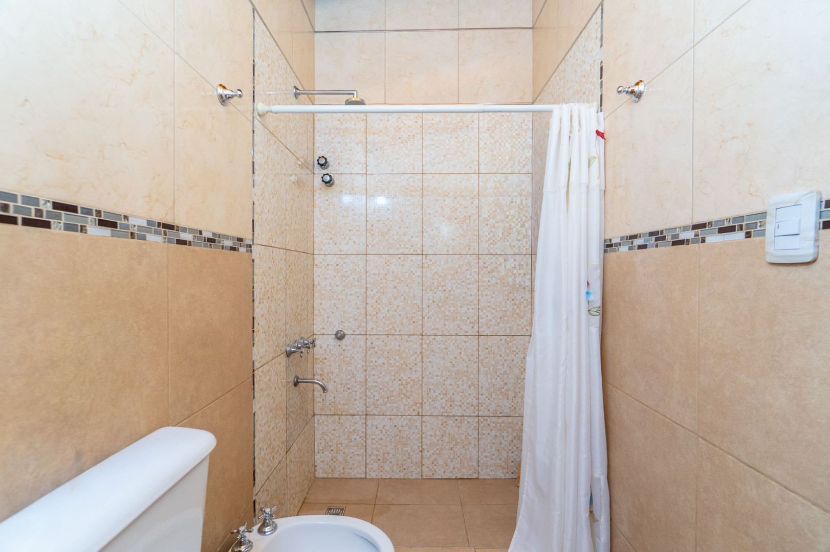 Casa en Venta en Juana Azurduy 1953, Villa Delfina, Bahía Blanca - Bahía Blanca Propiedades | SITIO OFICIAL l
