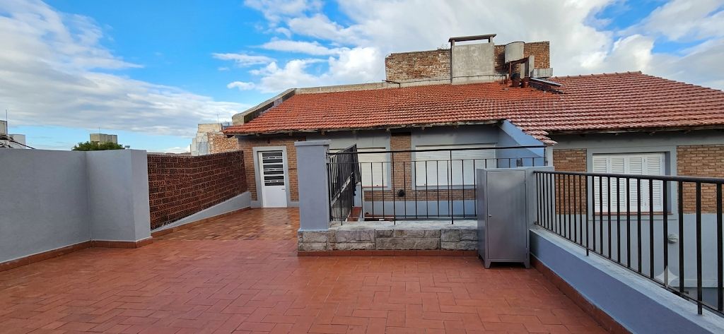 Casa en Alquiler en Undiano 88, Centro, Bahía Blanca - Bahía Blanca Propiedades | SITIO OFICIAL l