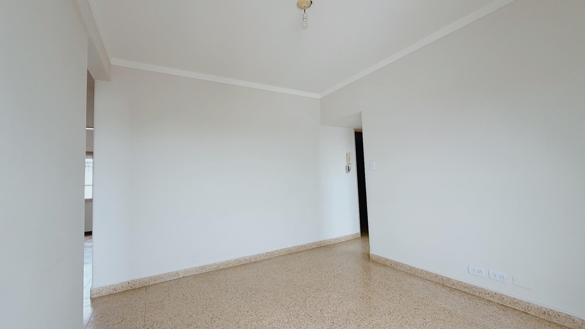 Departamento en Alquiler en Thompson 94, Centro, Bahía Blanca - Bahía Blanca Propiedades | SITIO OFICIAL l