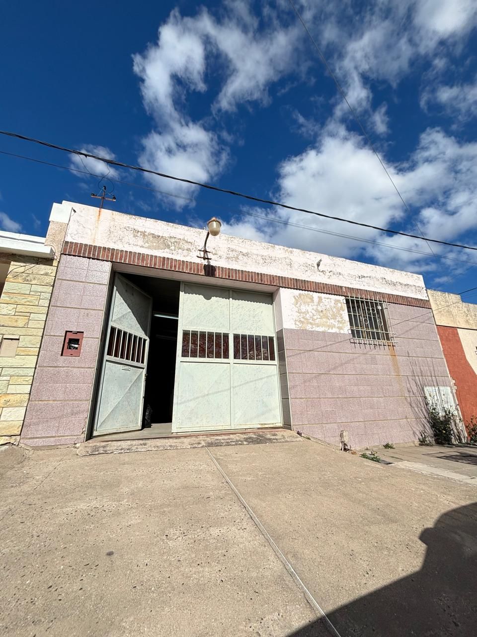 Deposito en Alquiler en Garibaldi 1207, Tiro Federal, Bahía Blanca - Bahía Blanca Propiedades | SITIO OFICIAL l