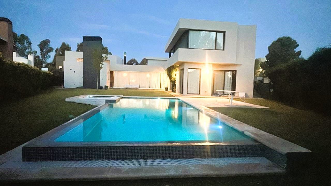 Casa en Venta en BOSQUE ALTO, Bosque Alto, Bahía Blanca - Bahía Blanca Propiedades | SITIO OFICIAL l